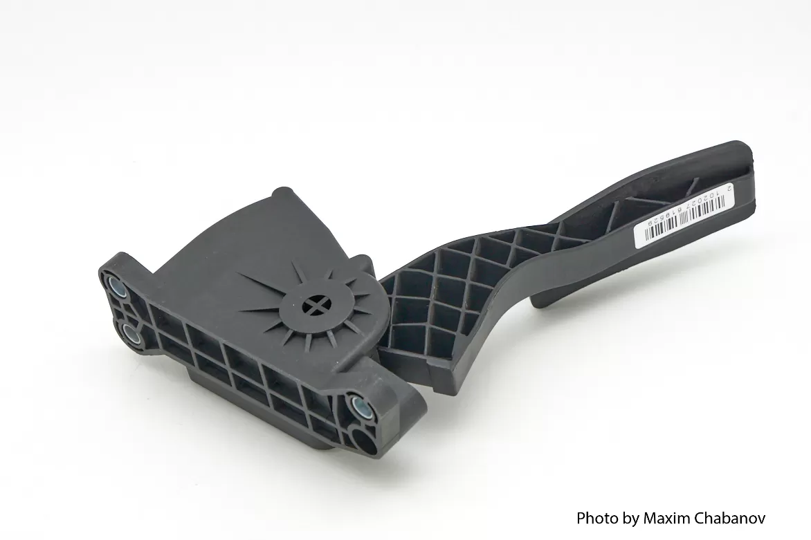 21700-1108500-01 Педаль газа Приора в сборе Е-газ, Россия