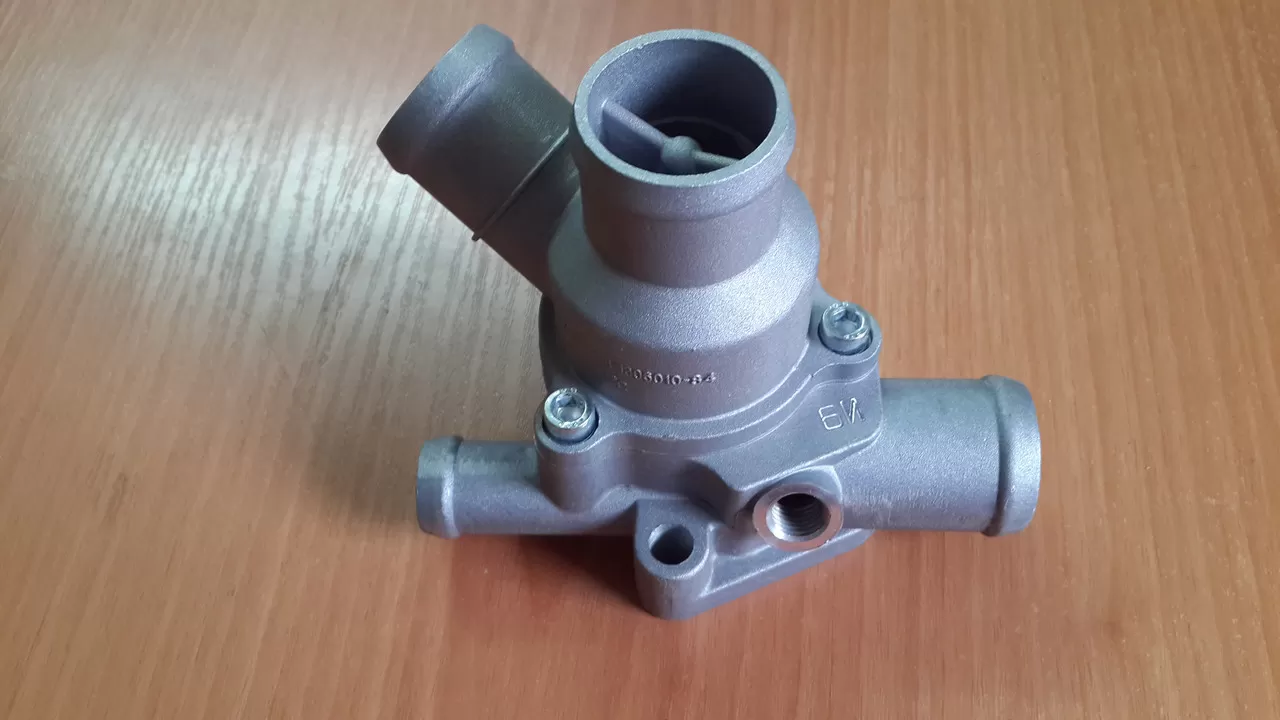 11180-1306010-84 Термостат в сборе (Е-газ)